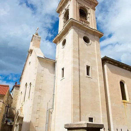 Centar Nina